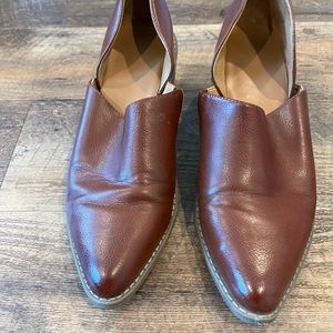 Cute heeled chic shoes
